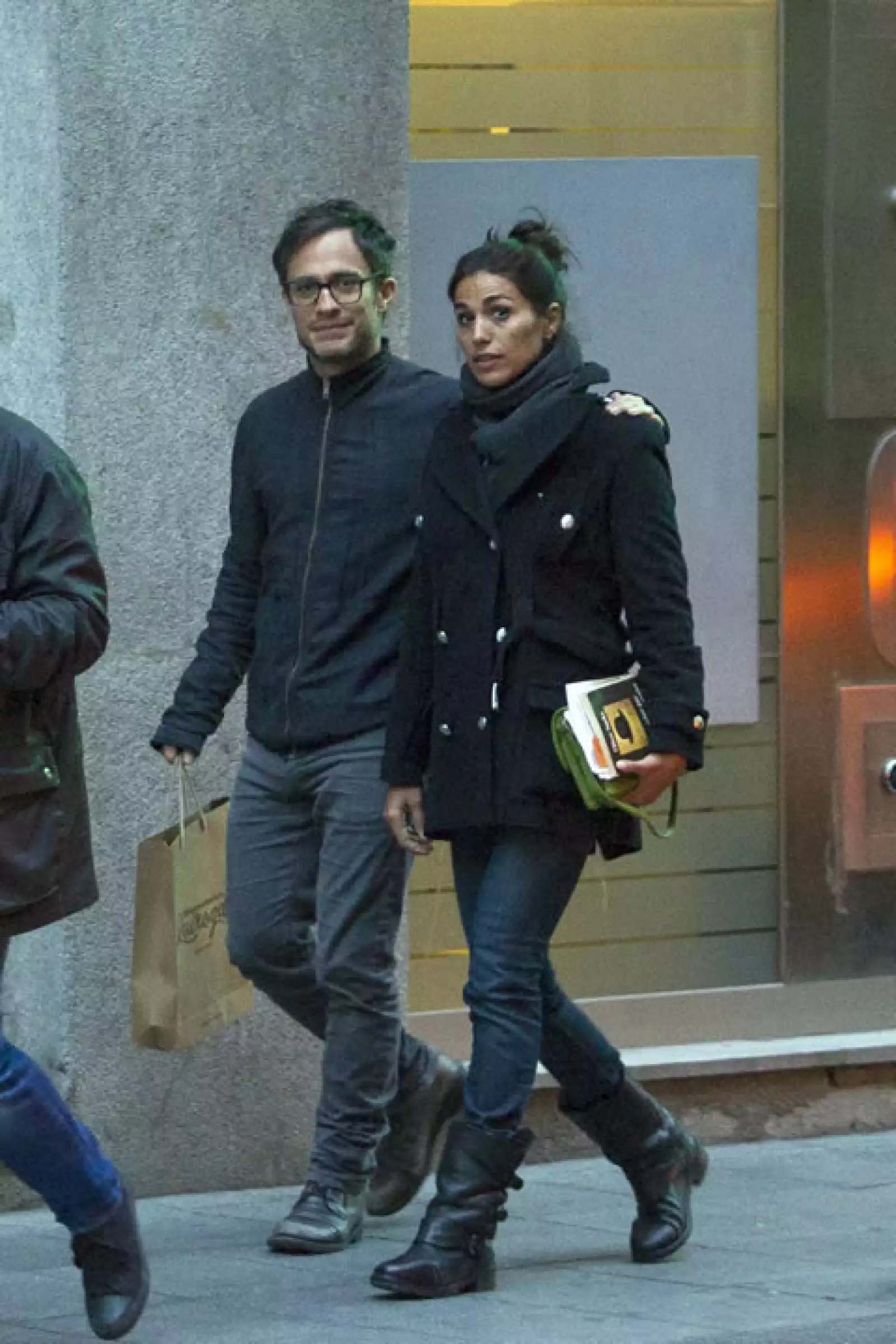 Aunque en algún momento, ambos se percataron de los paparazzi, siguieron disfrutando de su paseo.