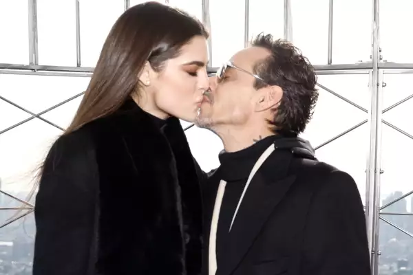 nadia-ferreira-marc-anthony (1).jpg