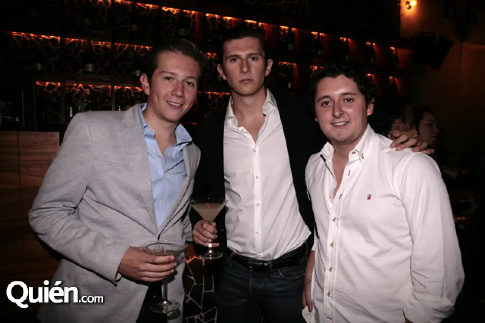 Ricardo y Alberto Martínez con Diego González