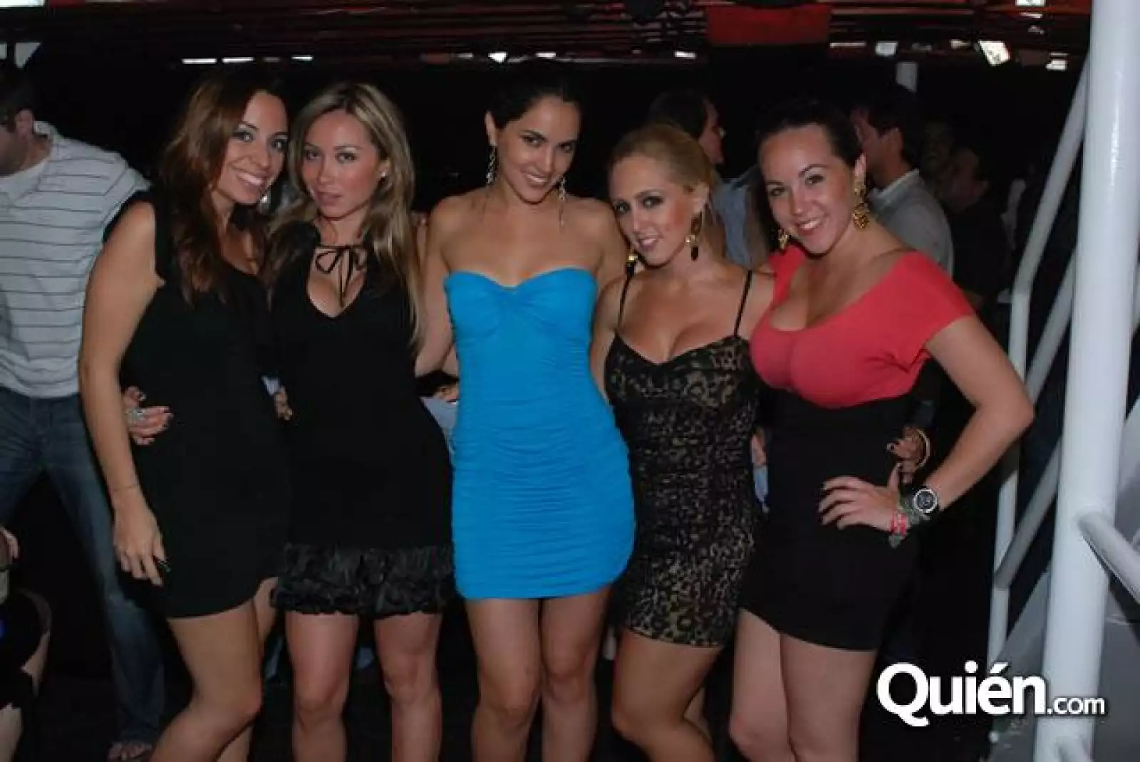 Fiesta en yate de Marcos Constandse