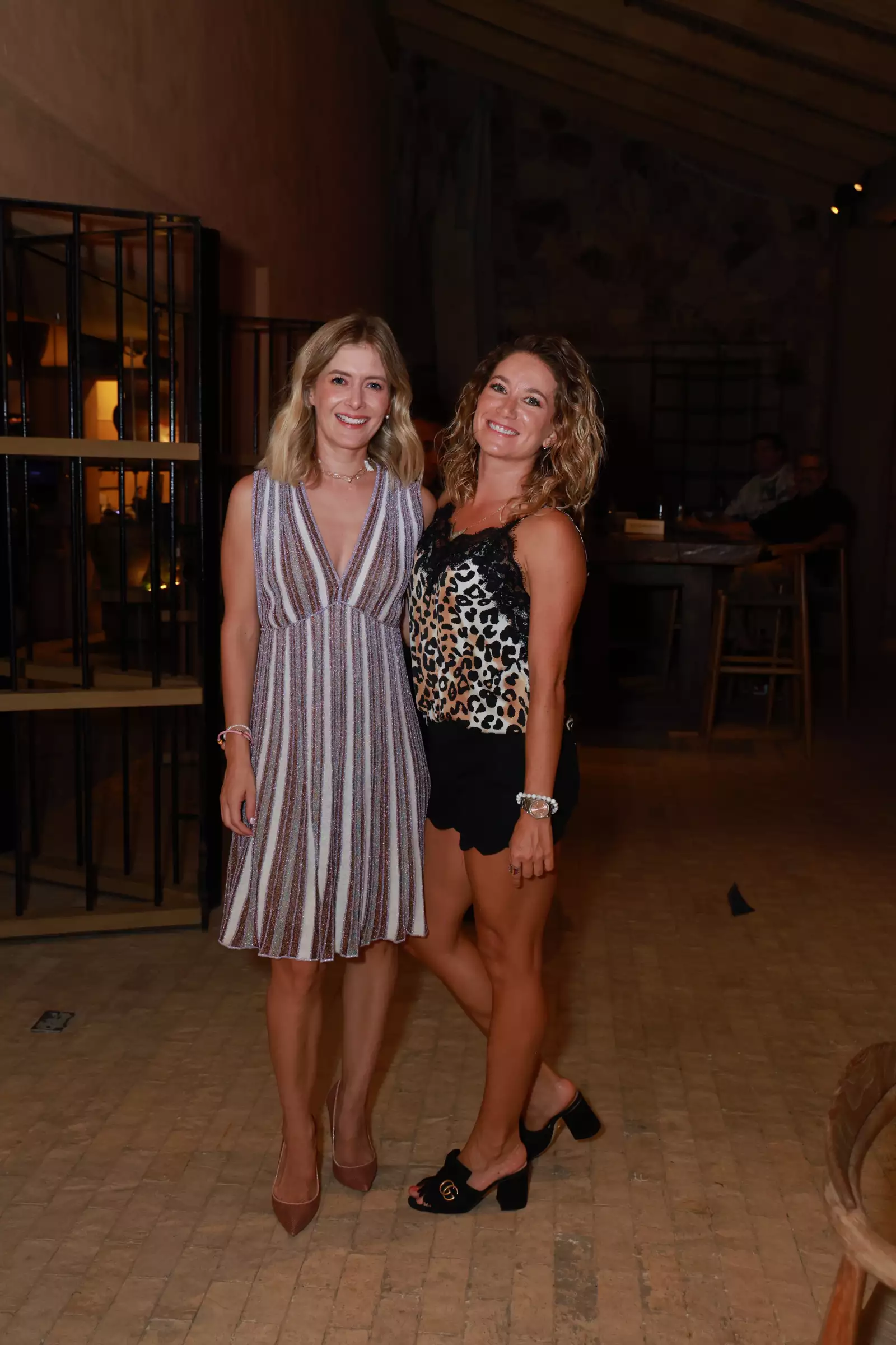 Fernanda Sánchez Attolini y Paty Yrys 