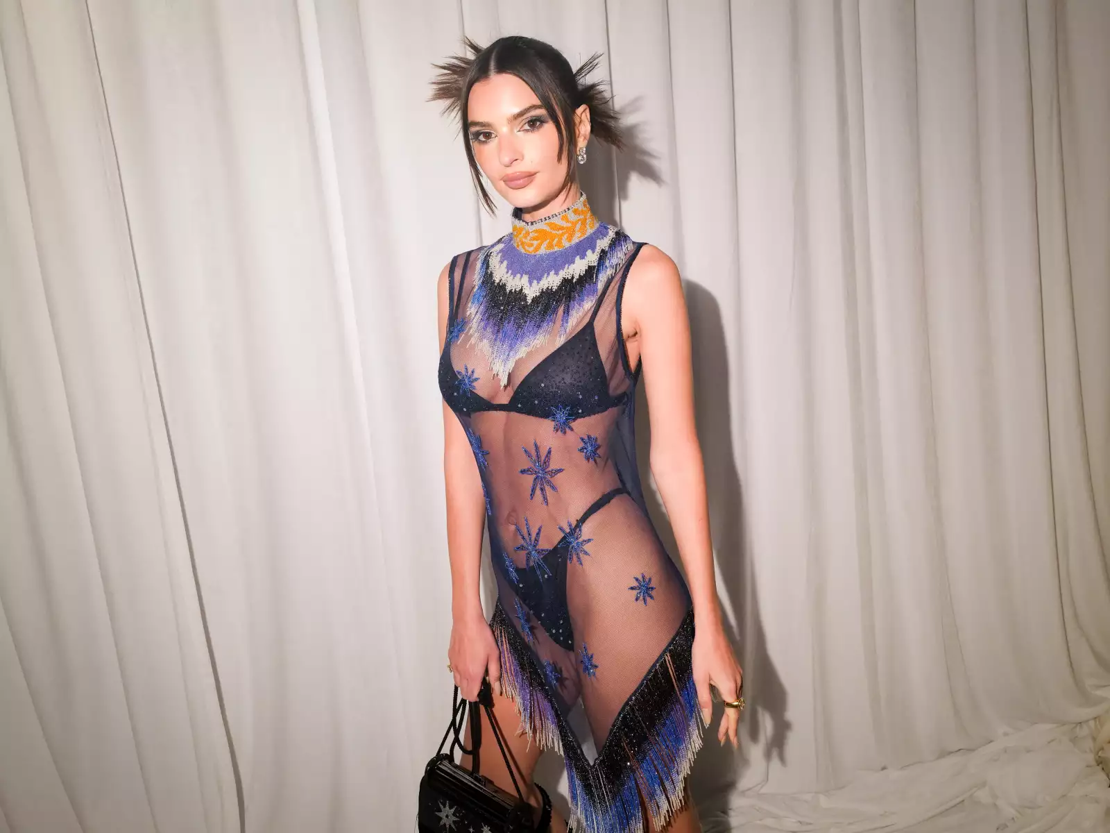 APRESMET 2: PRESENTED BY CARLOS NAZARIO, EMILY RATAJKOWSKI, FRANCESCO RISSO, PALOMA ELSESSER, RAUL LOPEZ, RENELL MEDRANO AND WSA