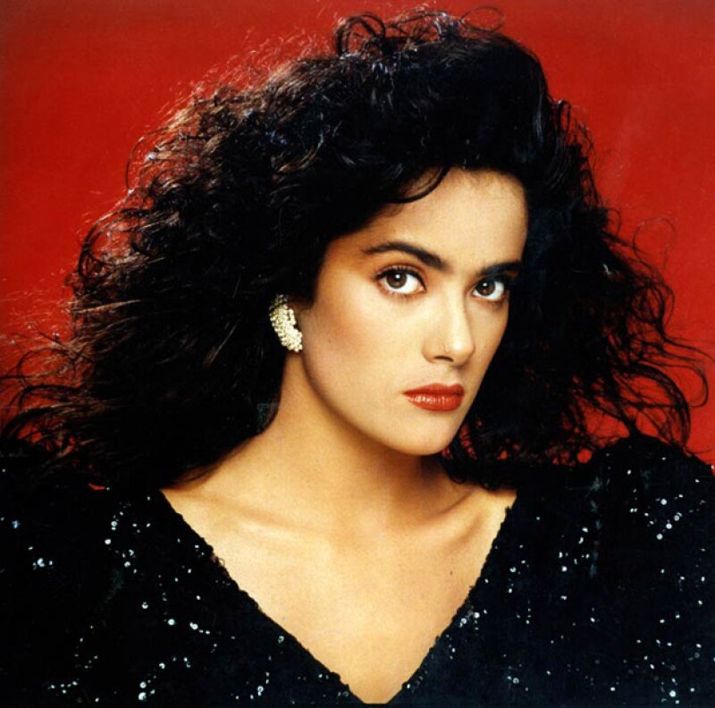 Salma Hayek en Teresa.