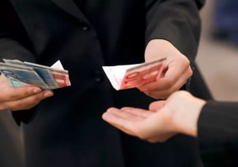 Más de 95% de las empresas confía en dar aumentos de sueldo durante 2011. (Foto: Jupiter Images)