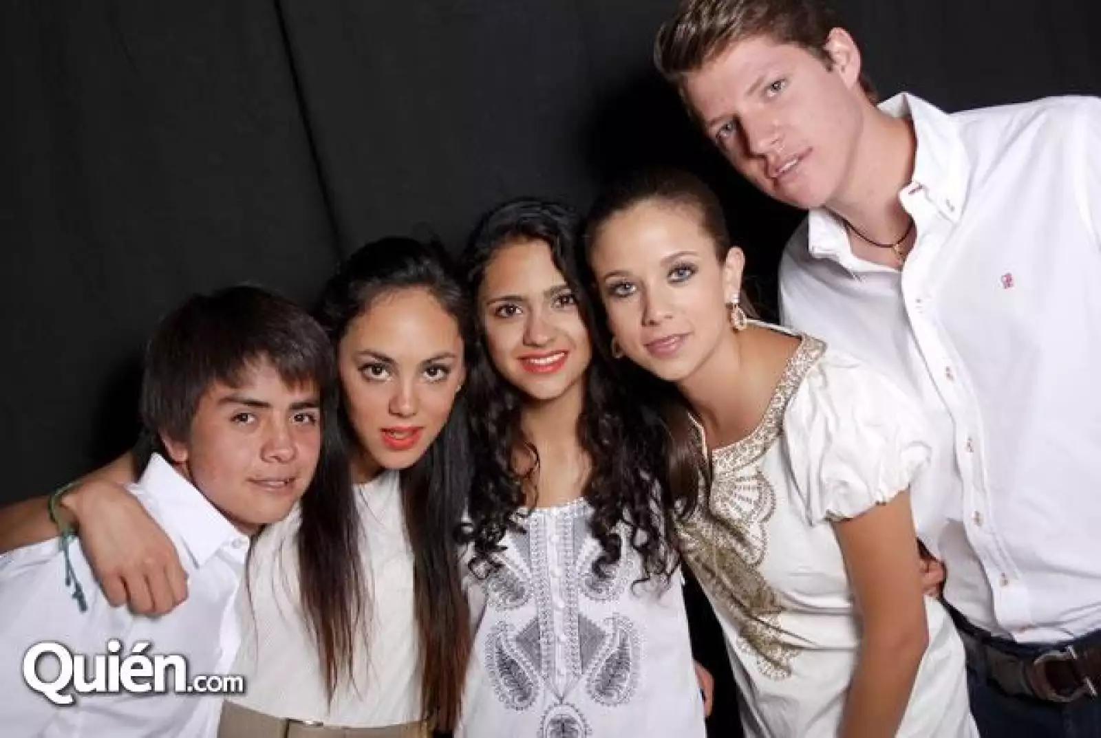 Pepe Orozco,Karla Gonzáles,María Andrea Tobias,Pamela Orozco y Bernardo Garza