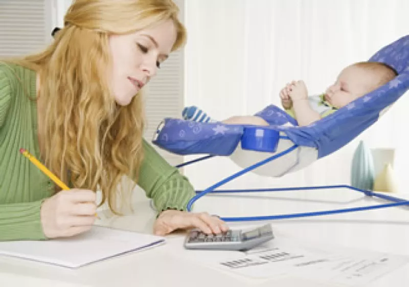 En México, la intención de las organizaciones por emplear madres este 2011 disminuyó hasta en 37%, del 54% de 2010. (Foto: Photos to go)