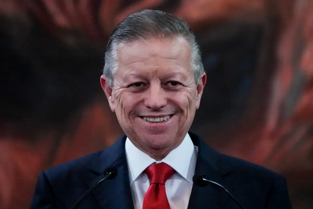 quien-es-arturo-zaldivar