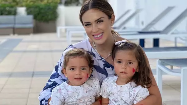 Jacky Bracamontes