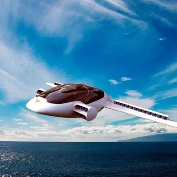 La nave necesita un área plana de 15 metros por 15 metros para despegar y aterrizar.