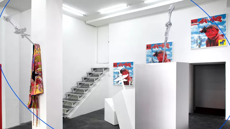 Liberal Youth Ministry presenta la moda como arte en una nueva exhibición