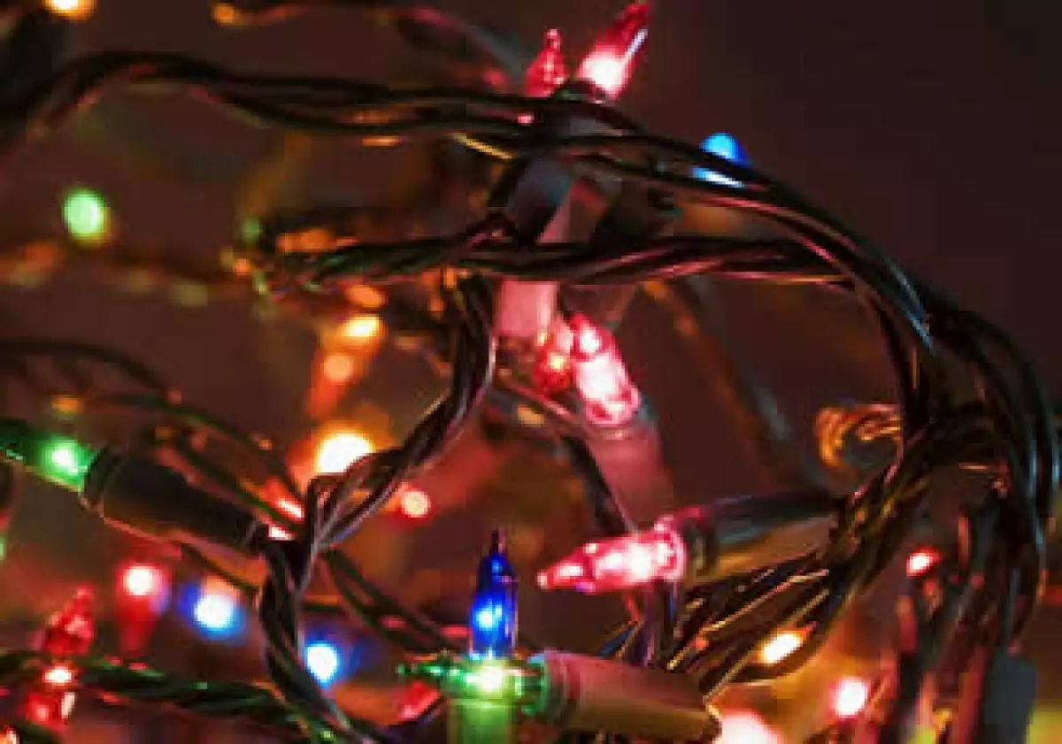 Industriales de material eléctrico advierten el ingreso de luces chinas y centroamericanas que no cumplen con las normas de seguridad. (Foto: Photos to go)