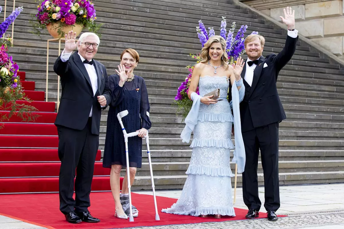 Máxima y Guillermo de Holanda con el presidente alemán, Frank-Walter Steinmeier, y su esposa, Elke Budenbender.
