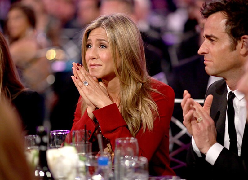 Tanto Jennifer Aniston como su prometido ocuparon rápidamente sus lugares previo al inicio de la ceremonia.