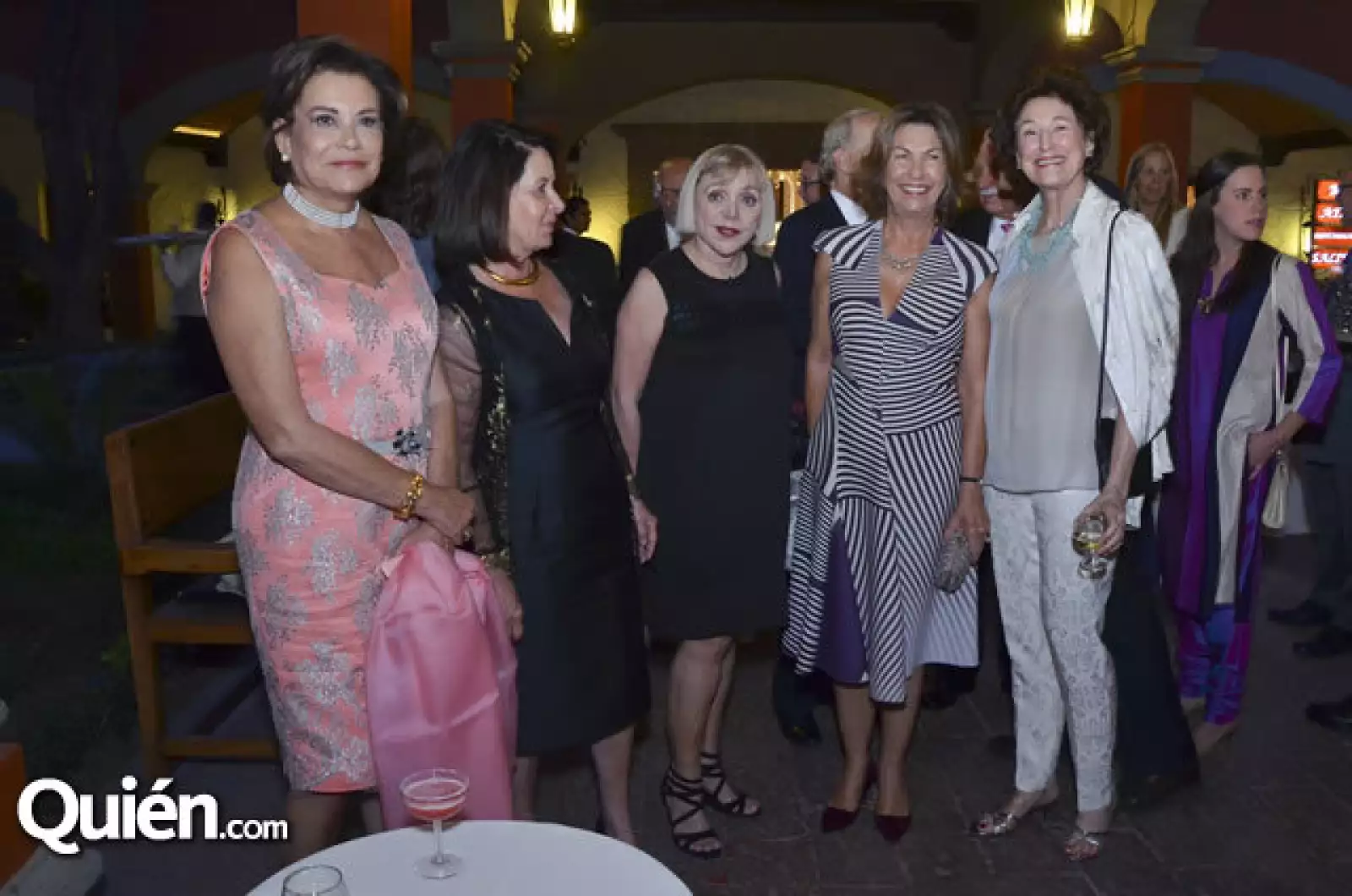 Marusa y Patricia Suárez, Malu Montes de Oca de Heygman, Marie Thérèse Arango y Julen de Gallardo