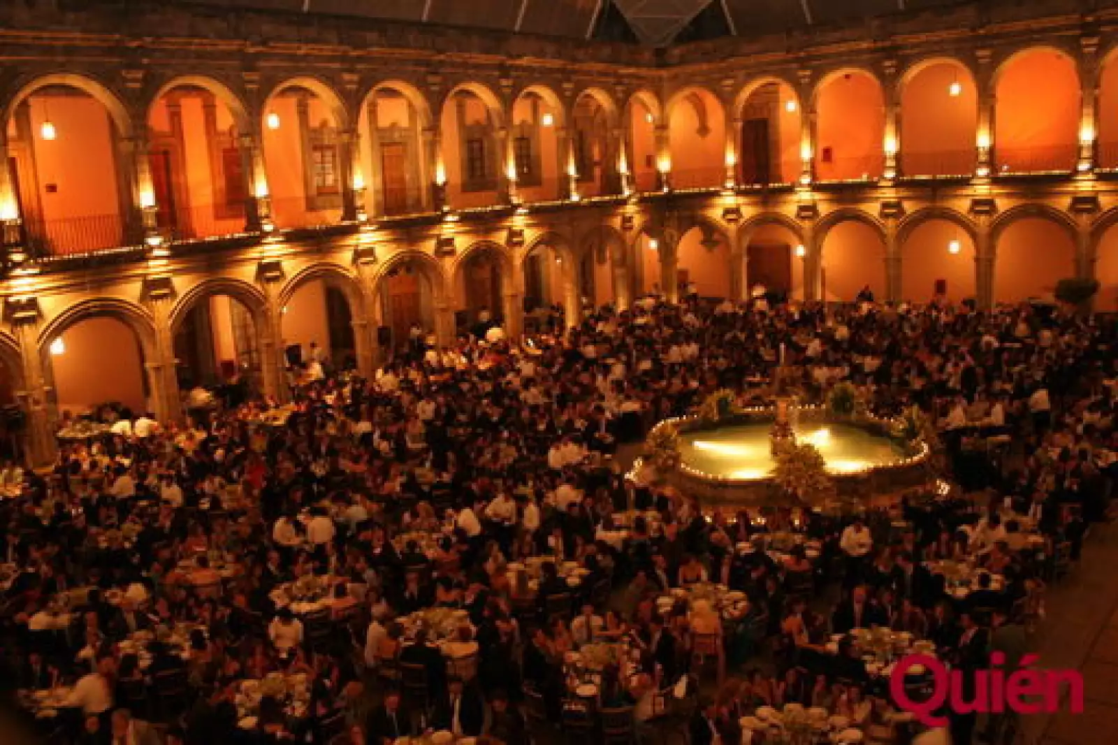 Aspectos. Graduación del Americano