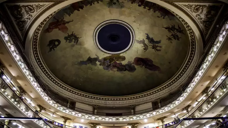 La Biblioteca más Bella del Mundo