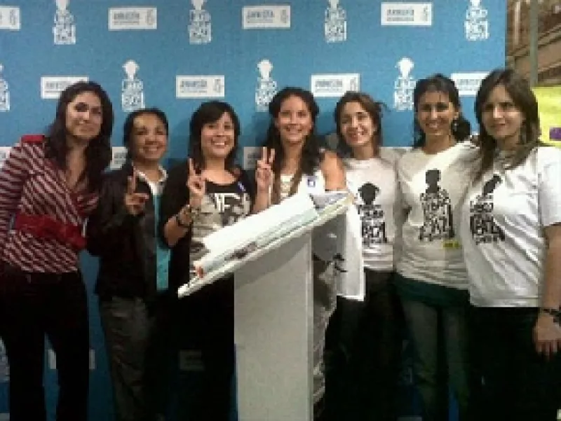 En entrevista con Quién.com la actriz informó que el próximo viajará a Bombay y Nueva Dehli y que dentro de tres meses Venezuela le dará la bienvenida como protagonista de la `La mujer del coronel´