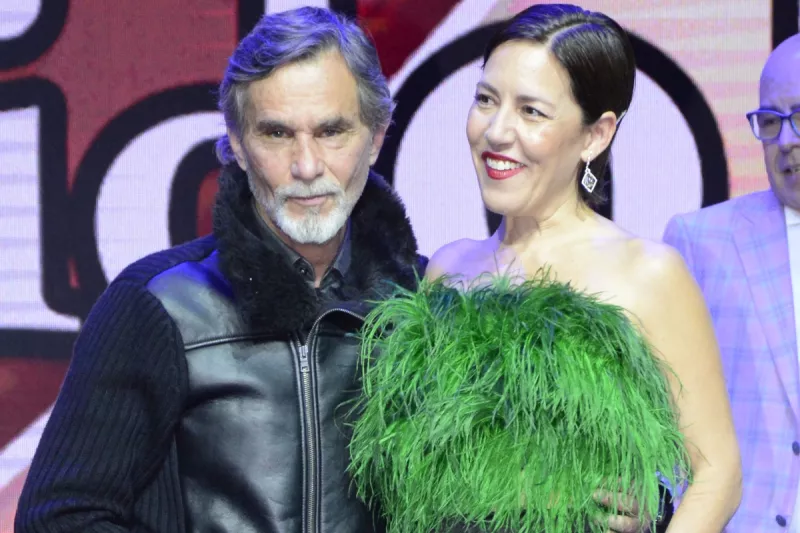 Humberto Zurita y Stephanie Salas