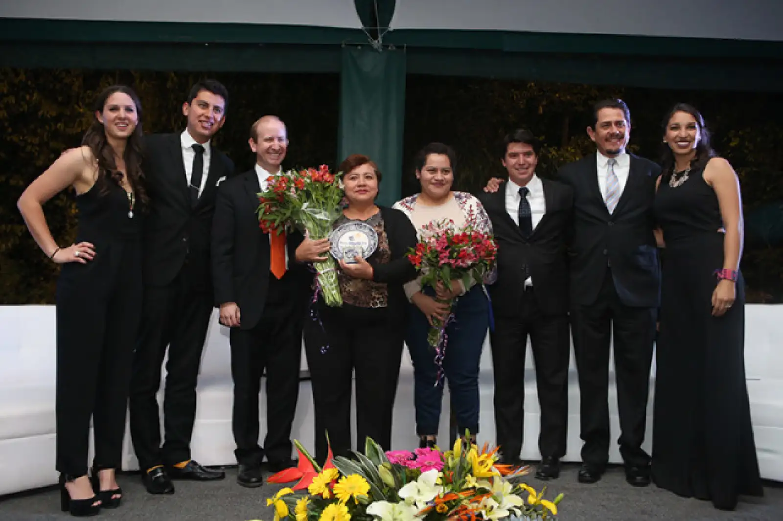 Nicole Terrein, Alfonso Nava, Bernado Rangel, María Antonia Vázquez, Karina Aguilar, Antonio Aldrete, David Ortega y María Hoyos
