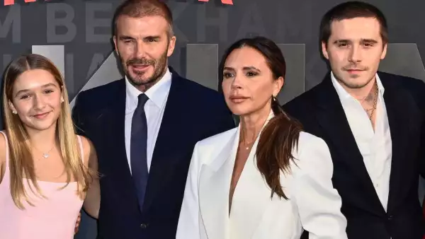 brooklyn-beckham-harper-beckham.jpg