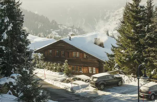 Prince Andrew's chalet in Verbier, Switzerland - 24 Jan 2015