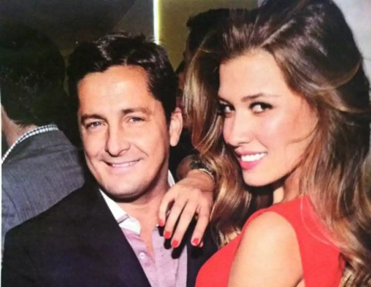 Alejandro reconoció que `es interesante´ que artistas de la talla de Michael Bublé quieran realizar duetos con `El Sol´.