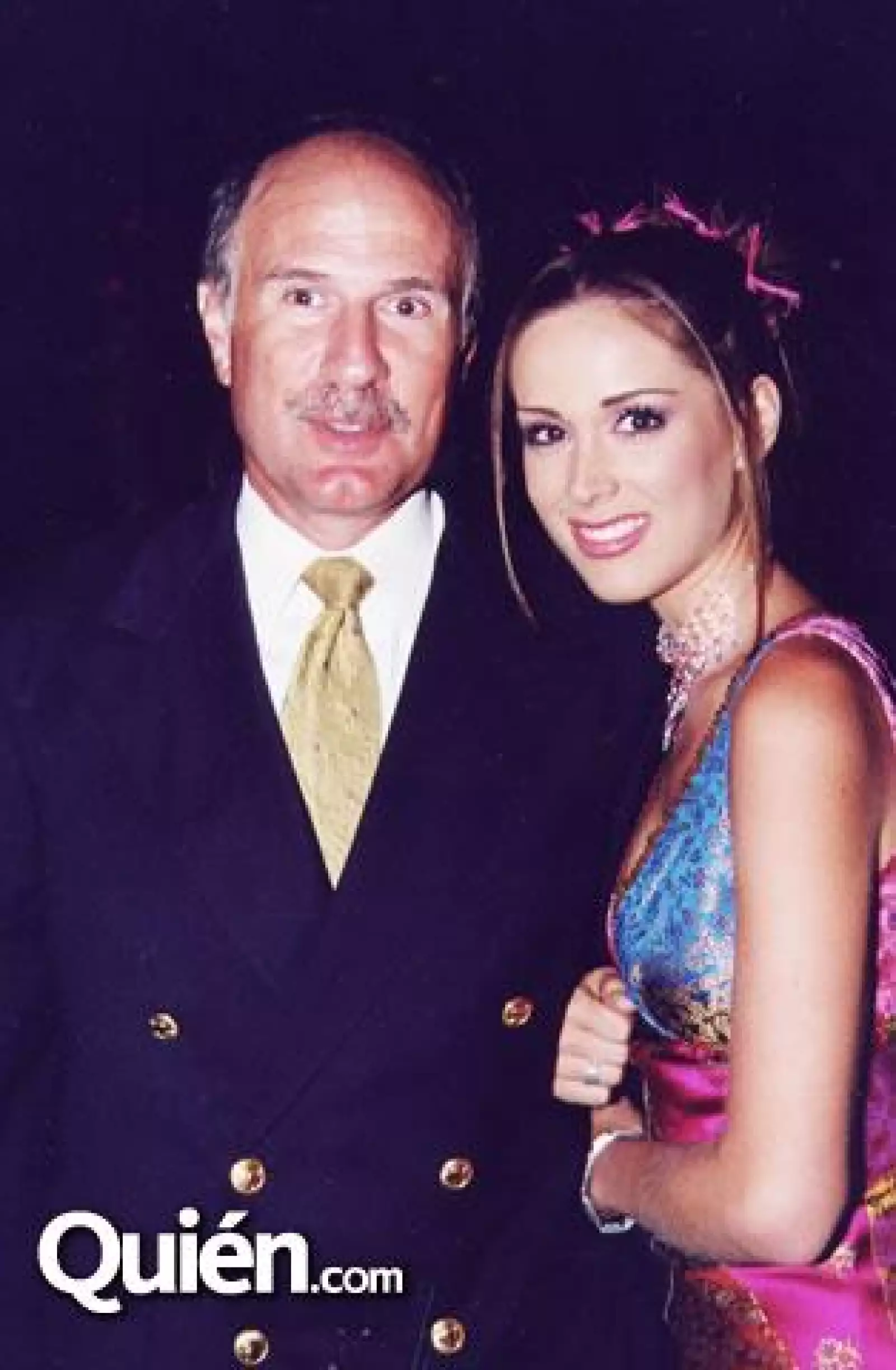 Jacky estudió la carrera de Ciencias de la Comunicación,a la par realizaba actividades como modelo profesional.