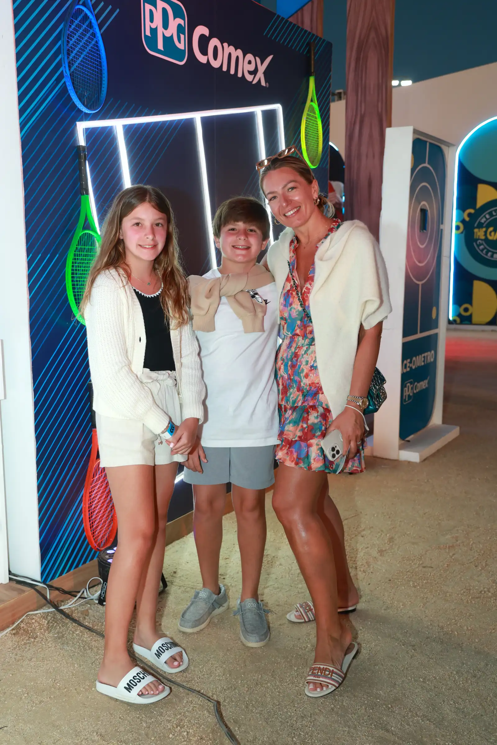 Gabby, Joey y Justyna Cabbad 