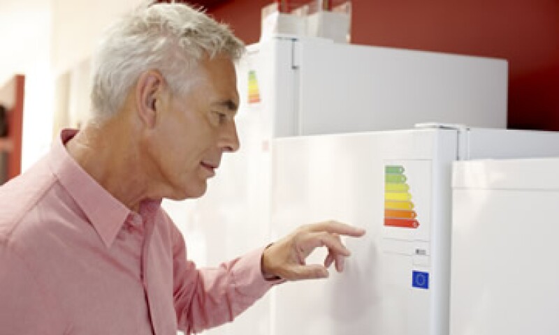 El consumo marcado en tu recibo de luz determinará si eres candidato a los apoyos. (Foto: Thinkstock)