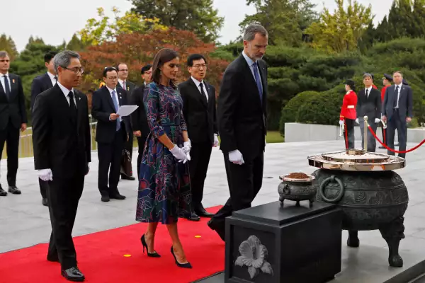 Reina Letizia y rey Felipe VI de España