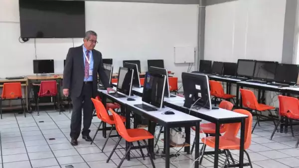 Docentes escuelas