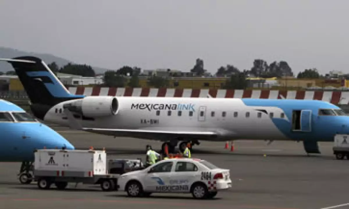 Siete de los aviones en prenda están en la Ciudad de México y dos en Guadalajara. (Foto: AP)
