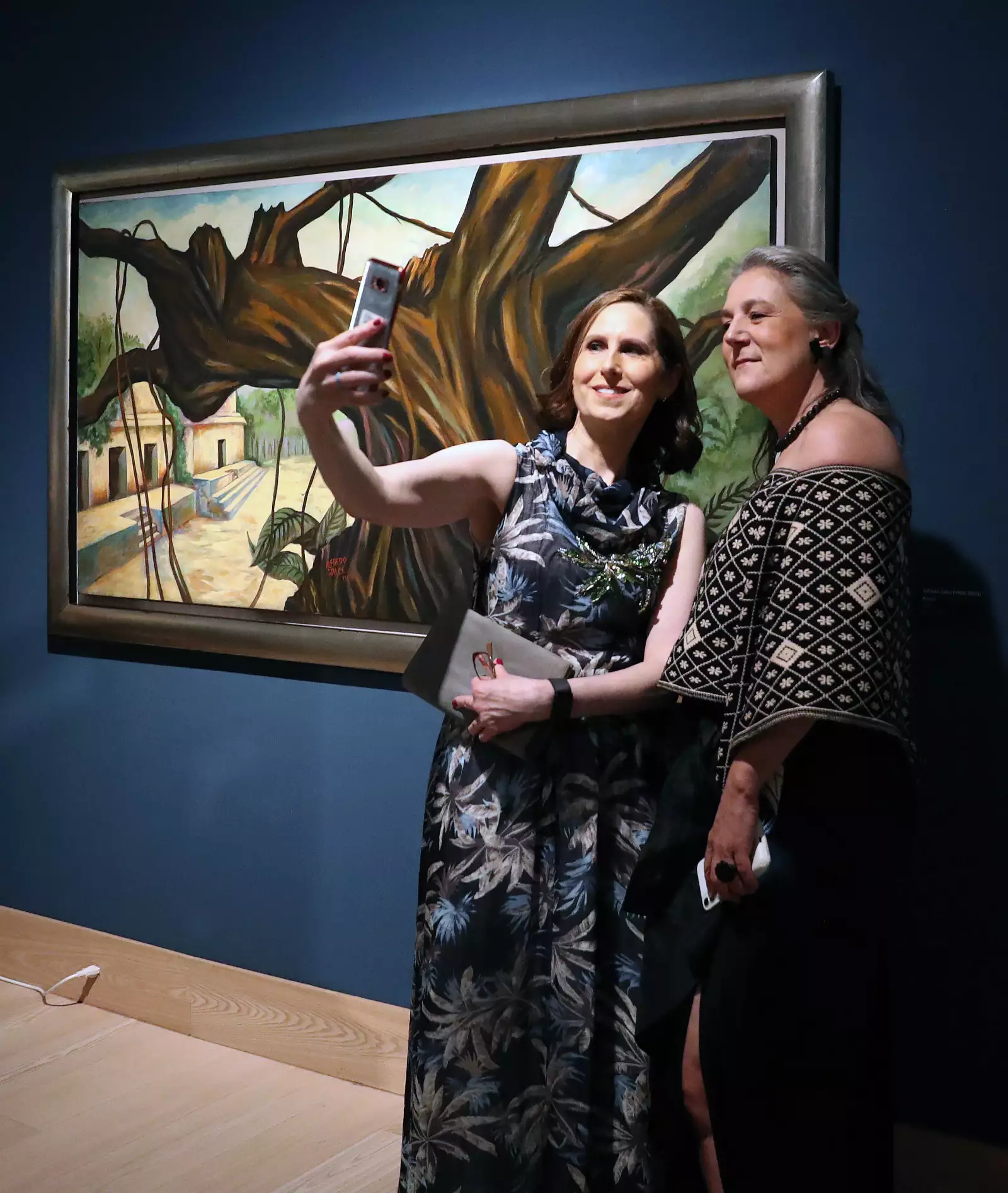 GALA MUSEO KALUZ POR DIOR