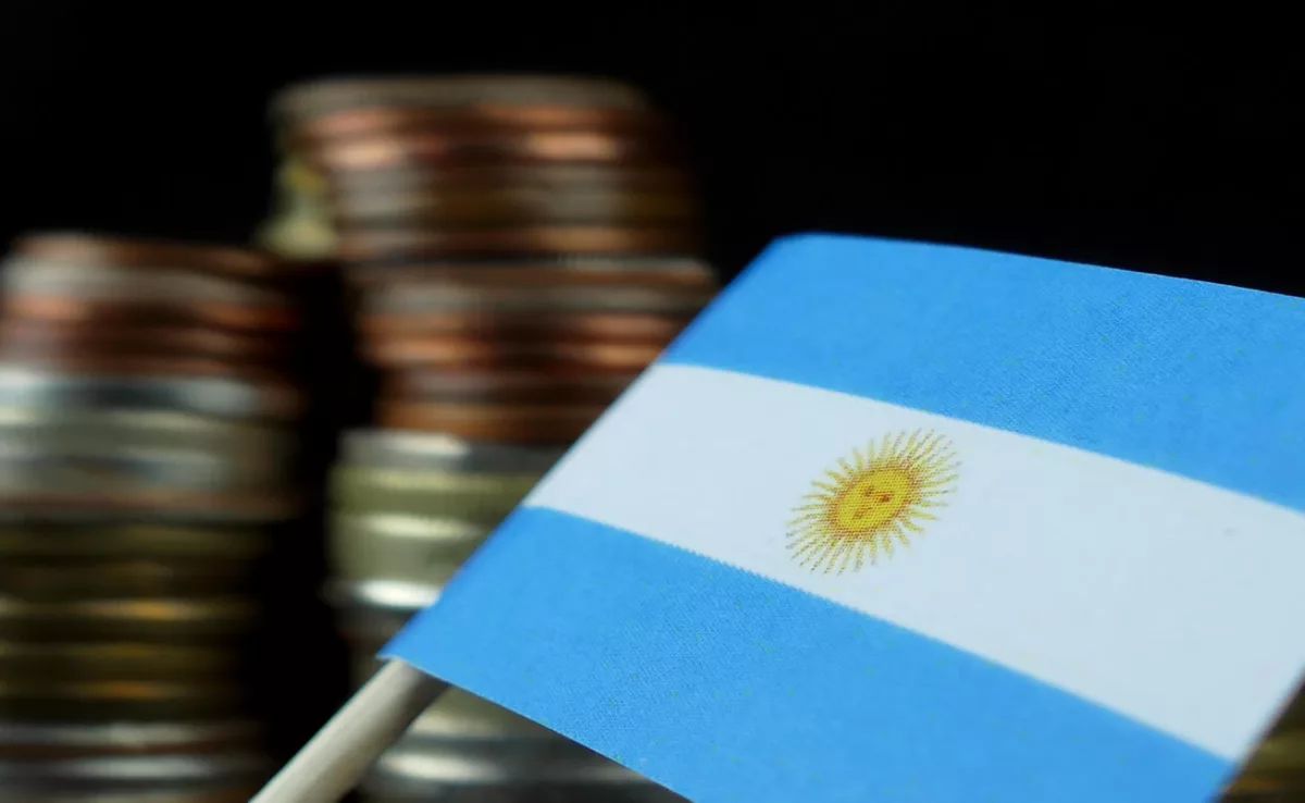 180604 Argentina bandera is Golden_Brown.jpg