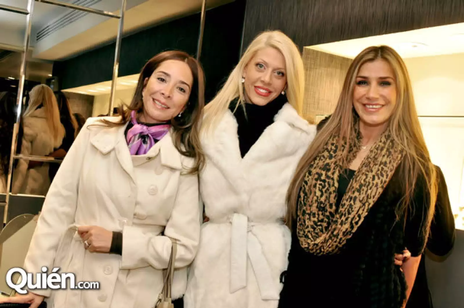 Mercedes Kontos,Cony Assad y Nena Cavada