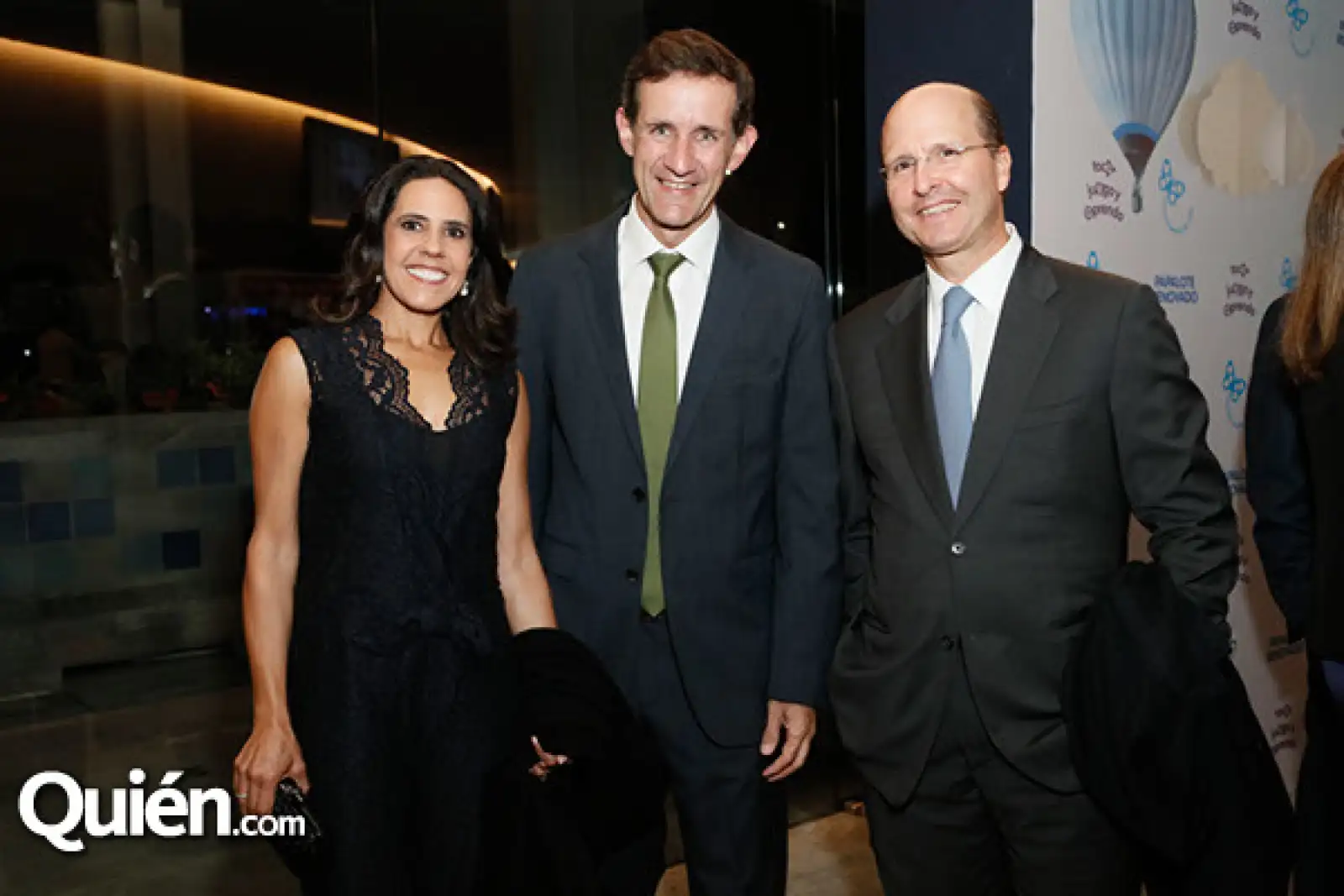 Lili Haua, Víctor Legorreta y Alex Van