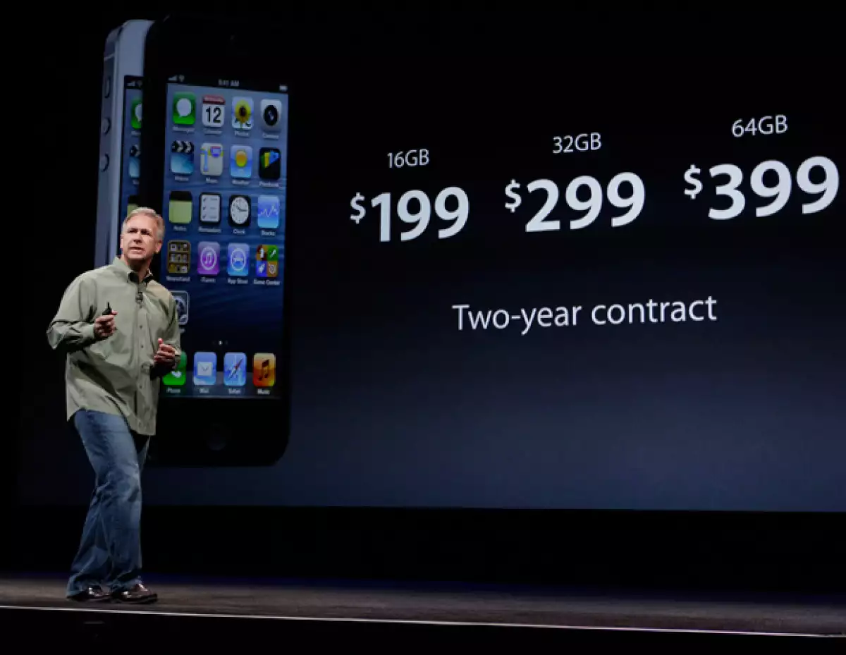 Es el segundo &#39gadget&#39 que Tim Cook presenta tras la muerte de Steve Jobs.