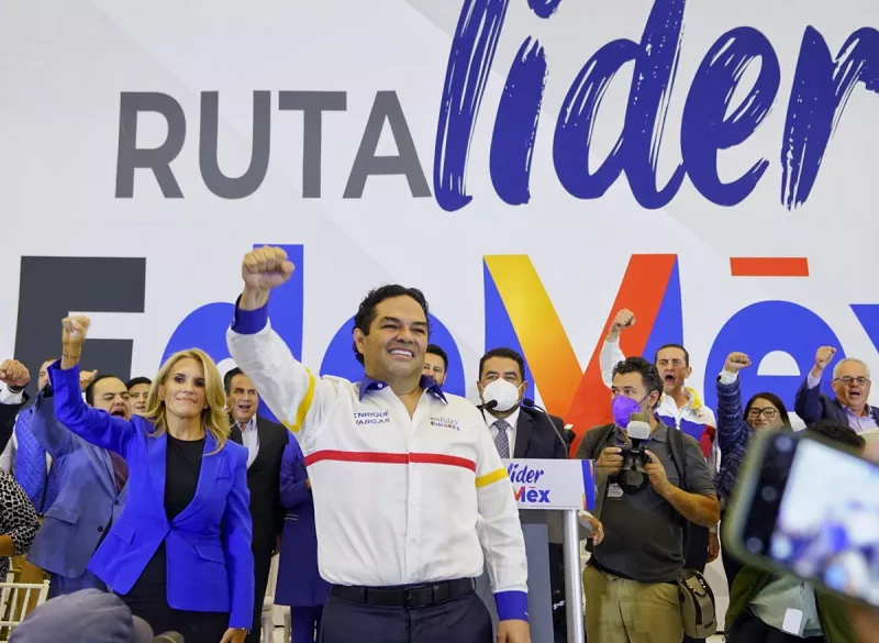 (El panista Enrique Vargas del Villar, expresidente municipal de Huixquilucan, durante un mitin)