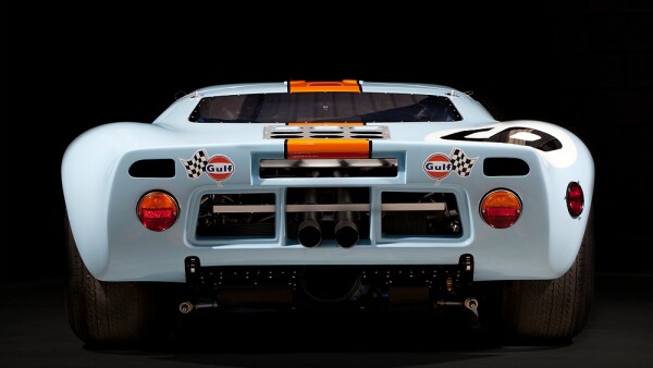 GT 40 tras.jpg
