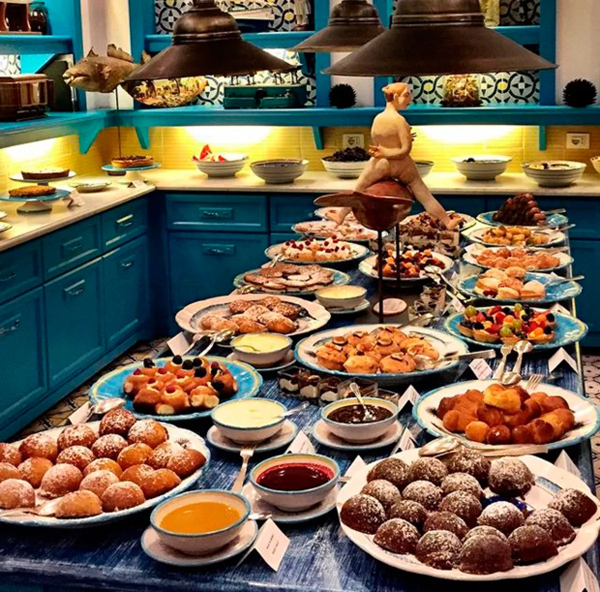 La mexicana ha disfrutado de la gastronomía local.