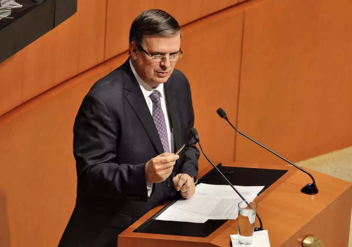 Marcelo Ebrard ante Comisión Permanente