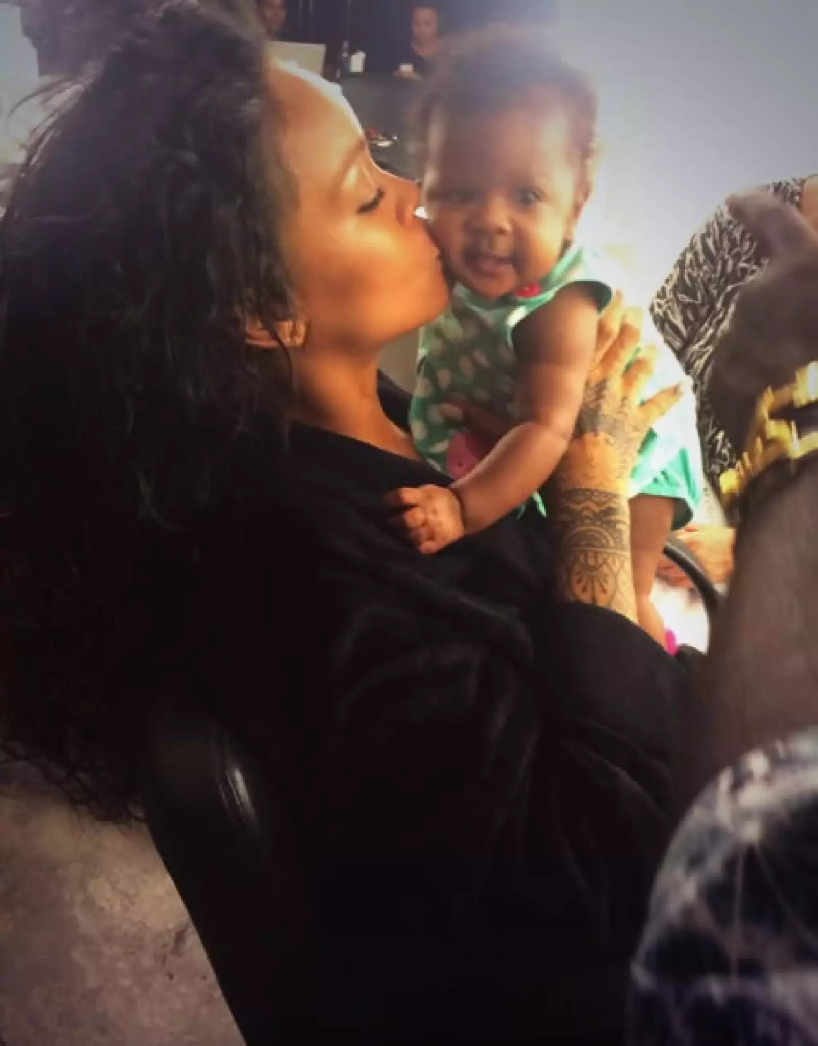 Aunty OhNaNa, fue el apodo que Rihanna eligió para su papel de tía.