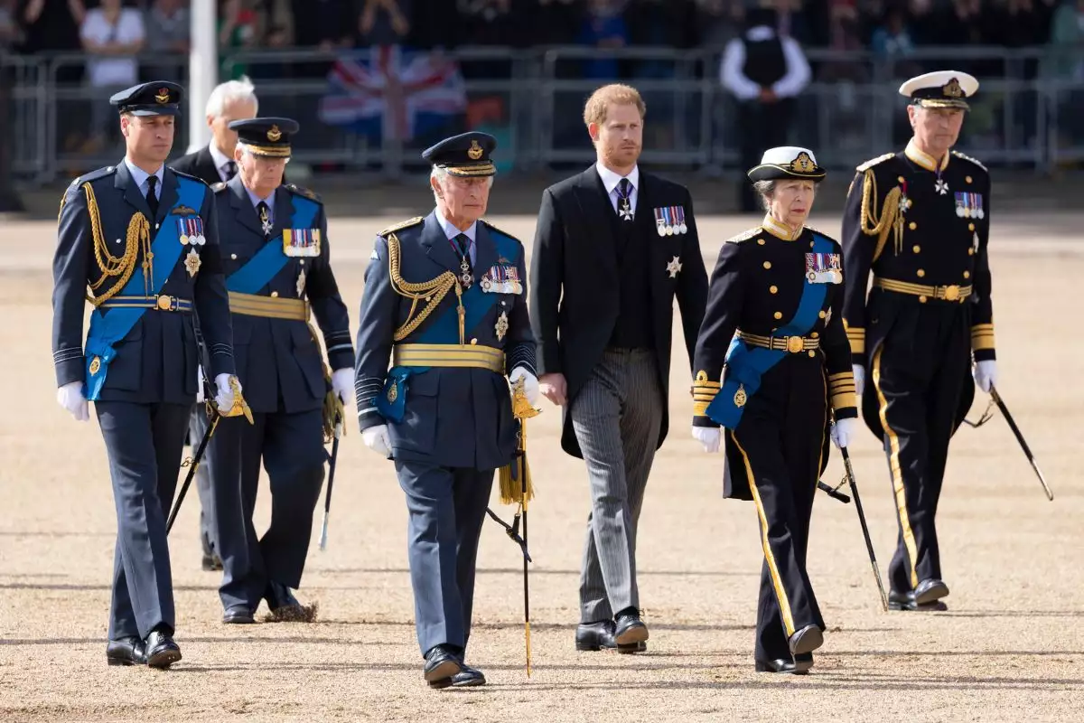 Expertos confían en que Harry se reconcilie con la Familia Real antes de al coronación de Carlos