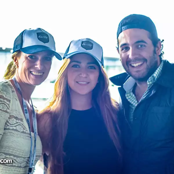 Rocío Campos, Pamela Avaroa y Santiago Campillo