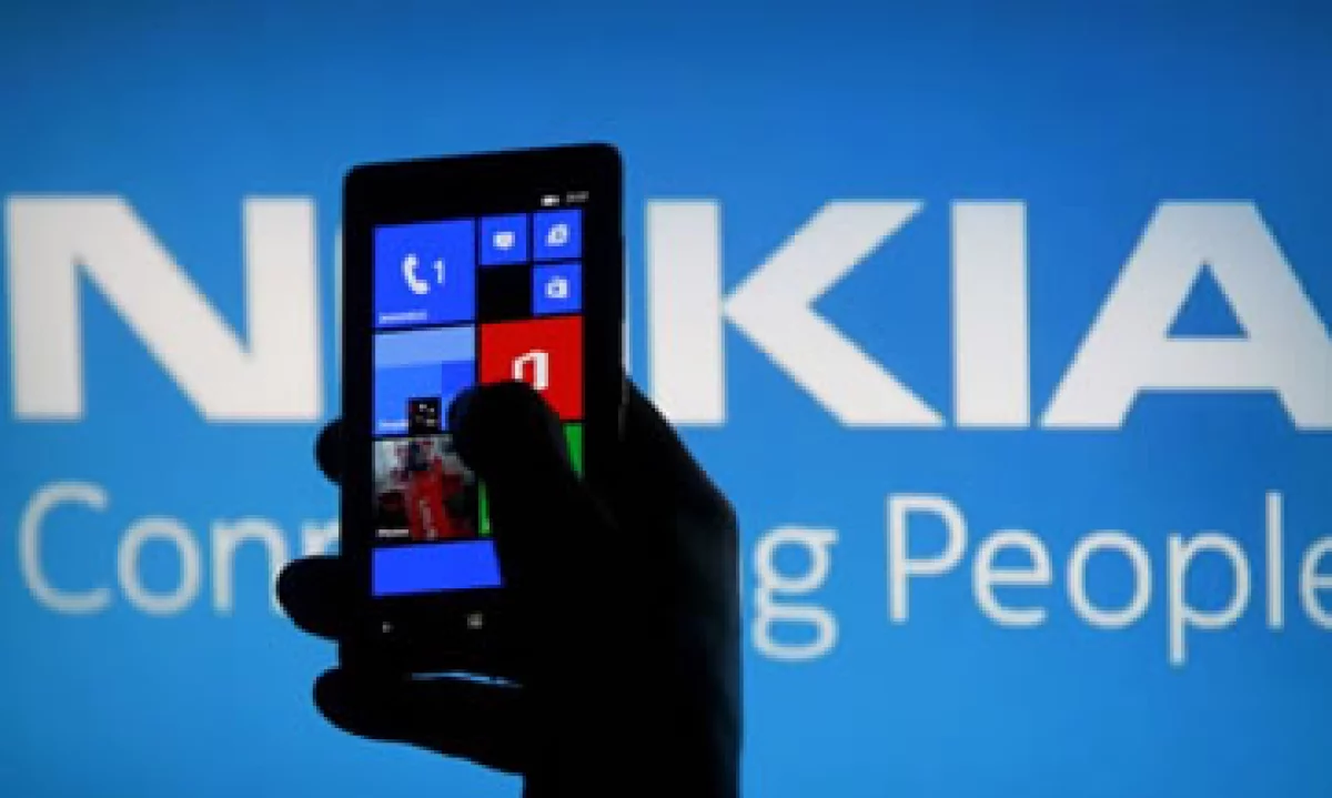 La compañía ha apostado su futuro a los teléfonos con el sistema Windows Phone. (Foto: Reuters)