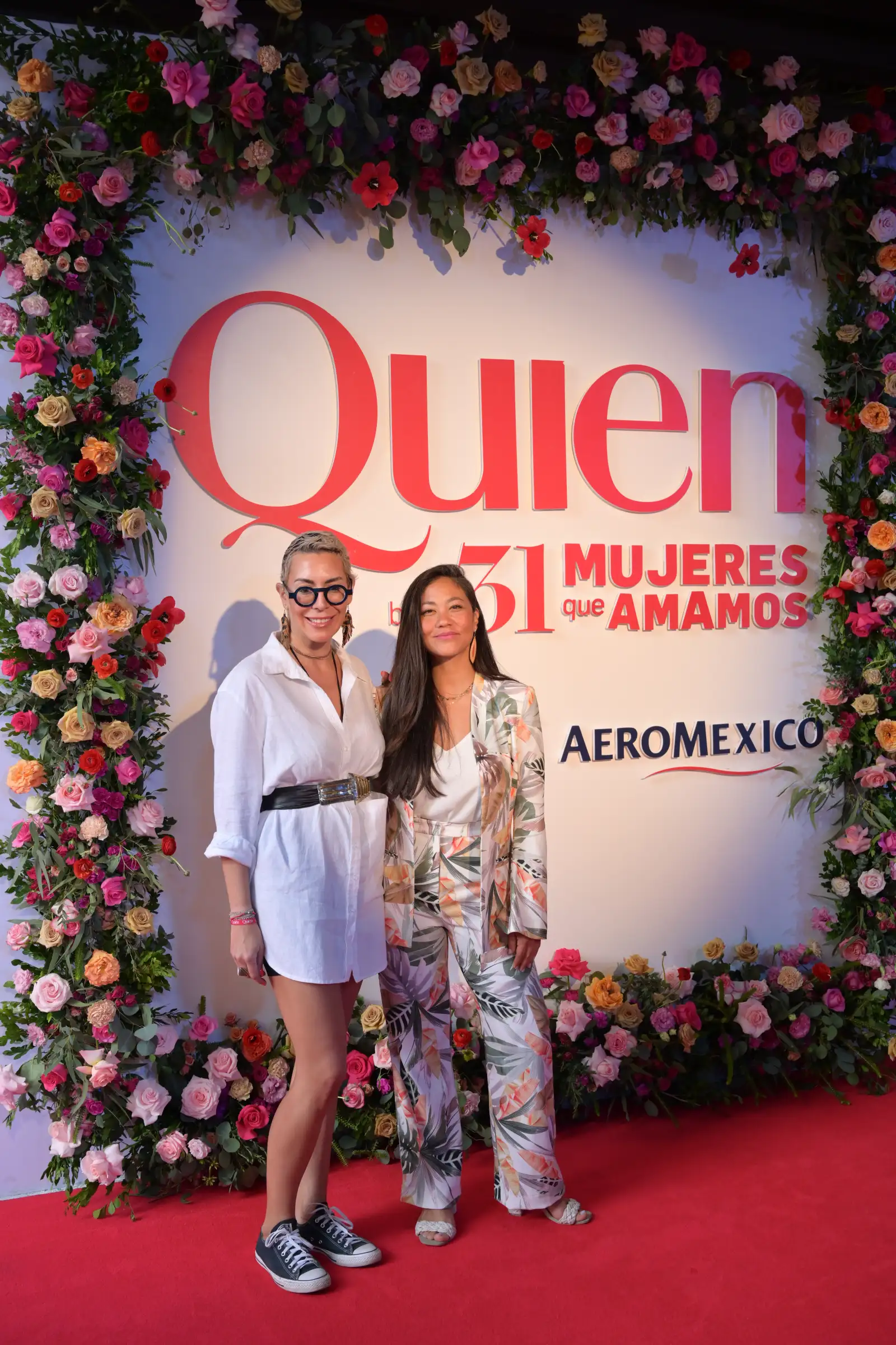 COCKTAIL31MUJERES021.JPG