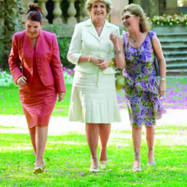 Isabel de Rosales, Tatis Pizarro, Mila de Canales