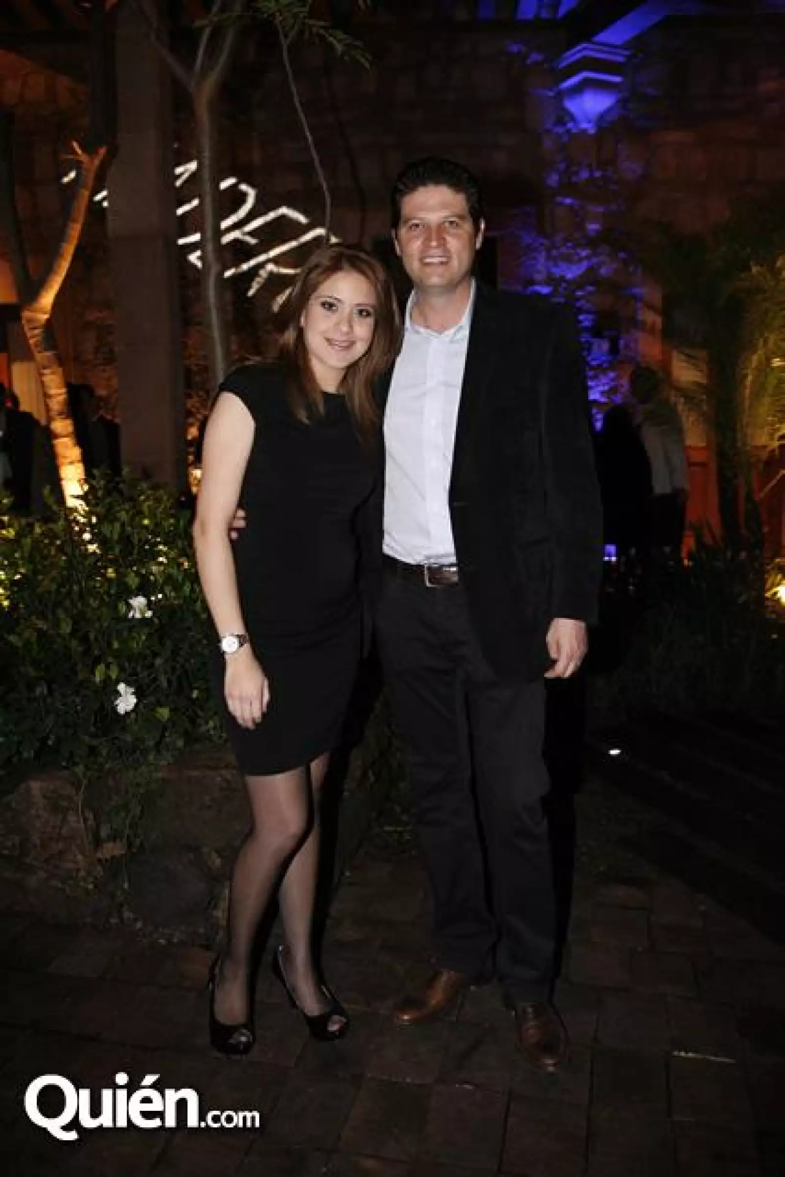 Paola Delgadillo,Alfonso Martínez