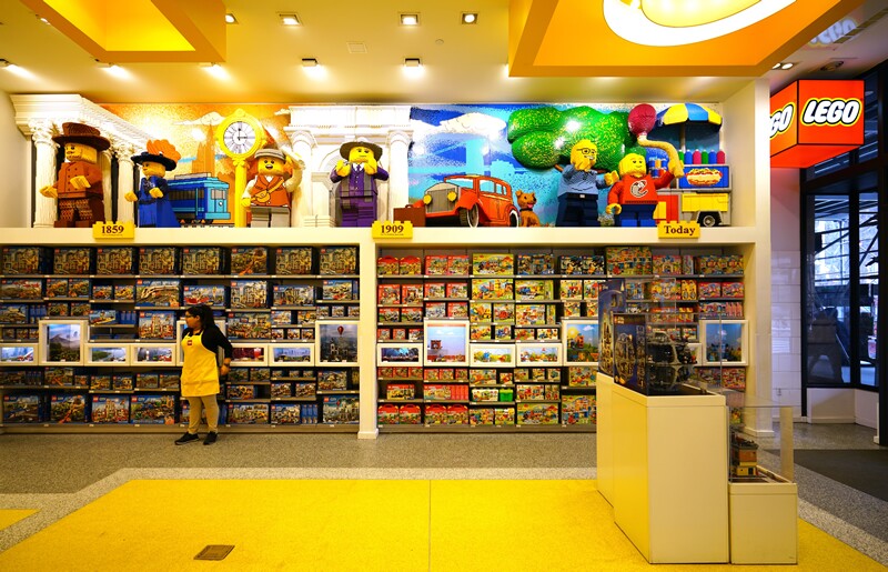 LEGO