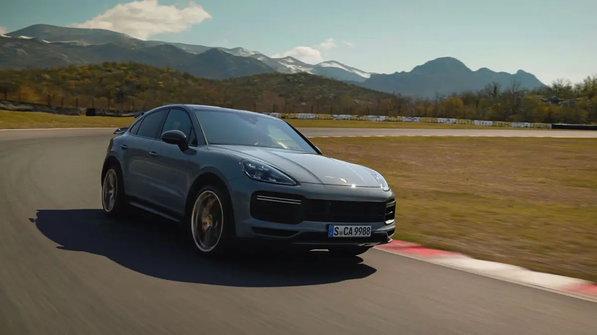 Porsche Cayenne.jpeg